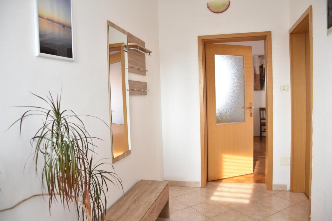Apartman Branka- Sea View Peroj Eksteriør billede