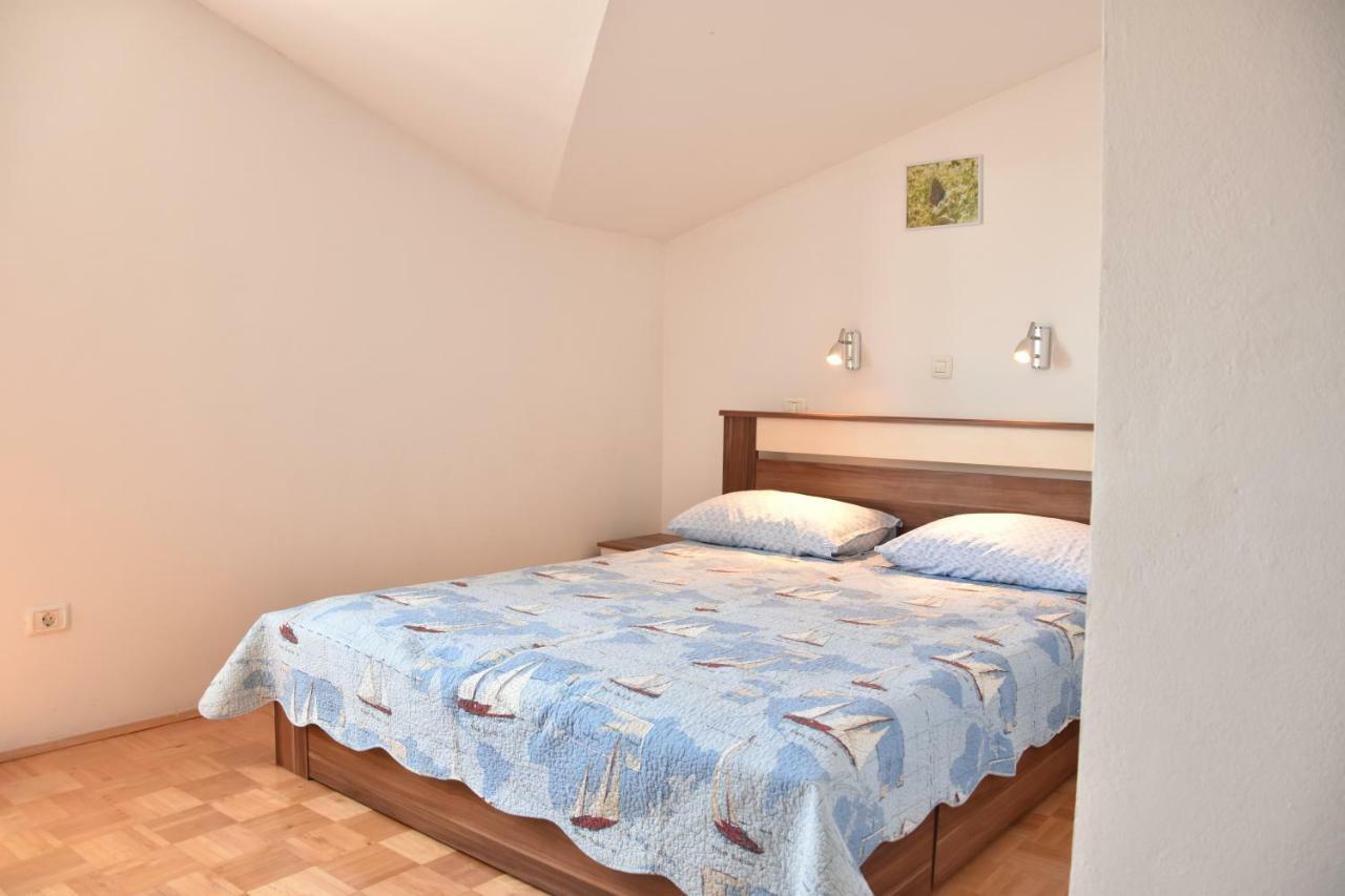 Apartman Branka- Sea View Peroj Eksteriør billede