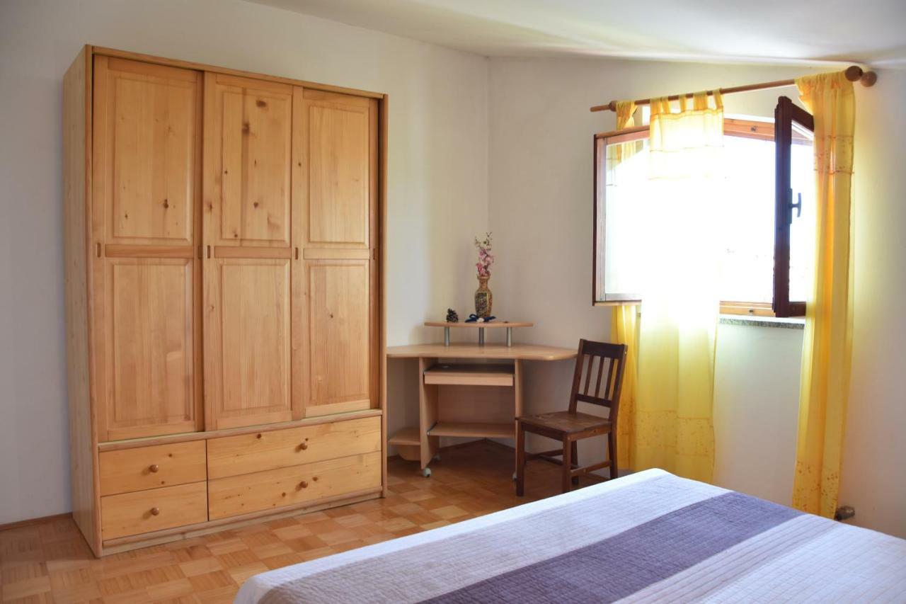 Apartman Branka- Sea View Peroj Eksteriør billede